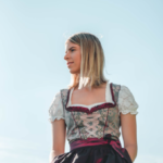 dirndl